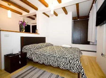 Апартаменты Flores