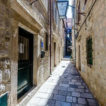 Апартаменты Flores