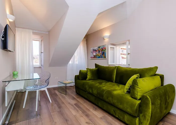 Flores * דוברובניק